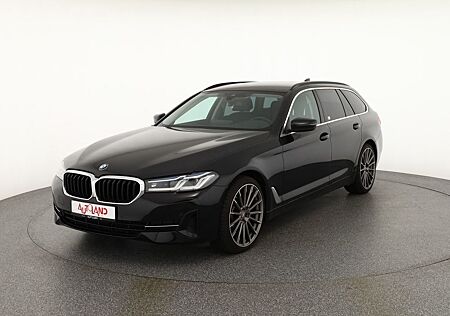 BMW 520i Mild Hybrid Laser Digitales Cockpit Leder