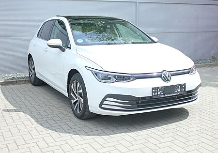 VW Golf Volkswagen VIII Lim. Style eHybrid