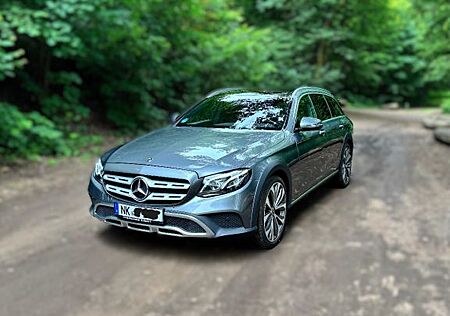 Mercedes-Benz E 220 d 4MATIC T All-Terrain MB-100