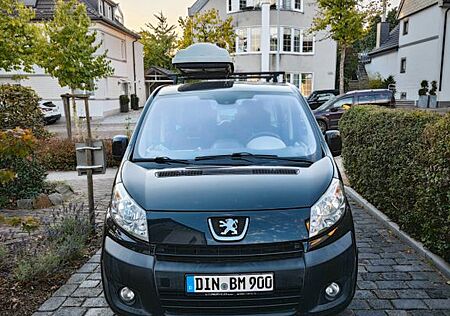 Peugeot Expert Tepee Multi VIP mit Sortimo Van