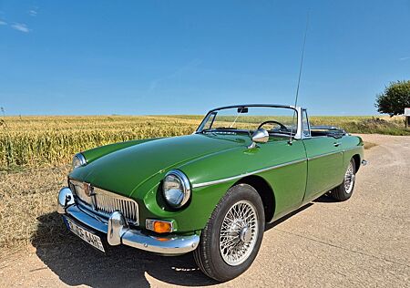 MG MGB Bj. 1966 mit neuem TÜV