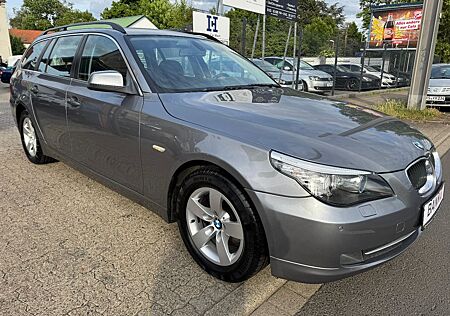 BMW 520d Touring *Xenon*Sitzh*PDC*Temp*Navi*8Fach