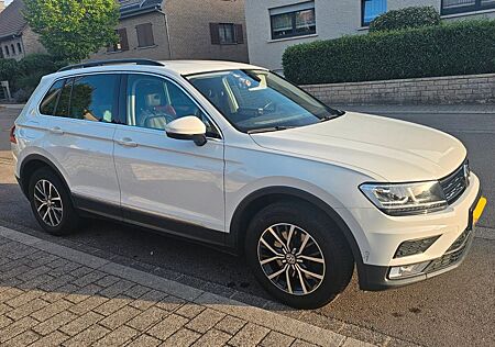 VW Tiguan Volkswagen 2.0 TDI SCR 140kW DSG 4MOT Comfortlin...