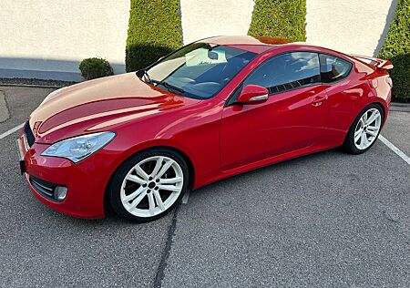 Hyundai Genesis 2.0T - Coupe