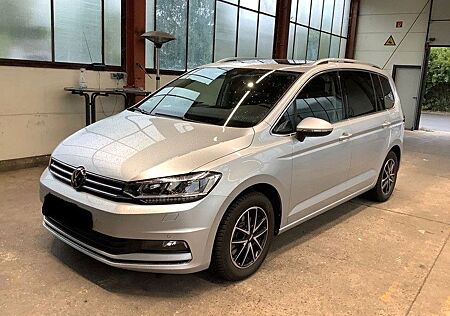 VW Touran Volkswagen 1.5 TSI OPF DSG Highline Highline