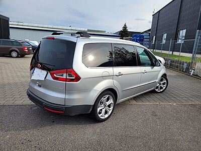 Ford Galaxy 2,0 EcoBoost Titanium PowerShift Titanium