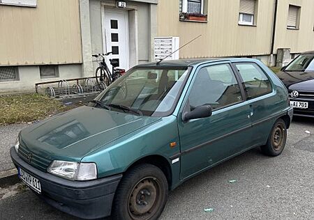 Peugeot 106 1.0 XR, wenige Kilometer!!
