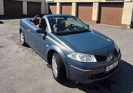 Renault Megane CC - Automatik - 132T