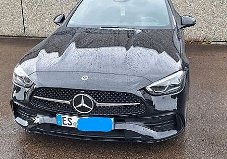 Mercedes-Benz C 200 4MATIC AMG LINE +MBUX+LED+GUARD360 PLUS.