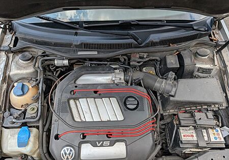 VW Golf Volkswagen 2.3
