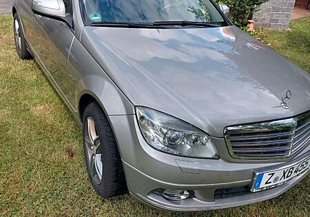Mercedes-Benz 230 C230 Limousine Automatik gut gepflegt ohne Rost!