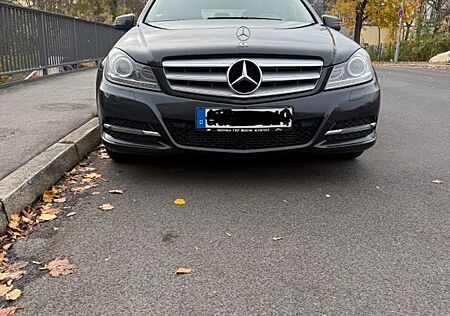 Mercedes-Benz C 220 CDI 4MATIC T ELEGANCE Autom. ELEGANCE