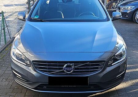 Volvo V60 T3 Geartronic Momentum Momentum