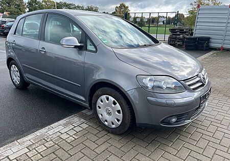 VW Golf Plus Volkswagen 1.6 TÜV NEUE