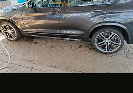 BMW X4 xDrive35d M, AHK, 8fach bereift, TÜV neu!