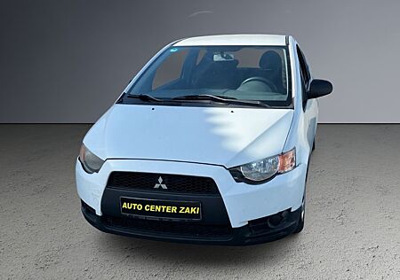 Mitsubishi Colt Lim. 3-trg. Basis