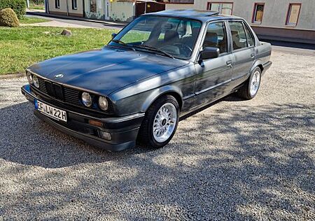 BMW 316i E30 Oldtimer