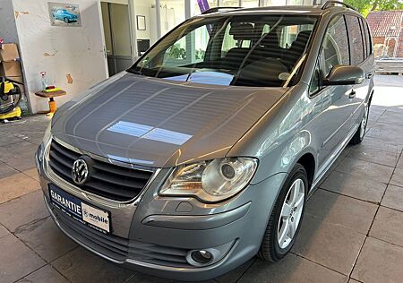 VW Touran Volkswagen United
