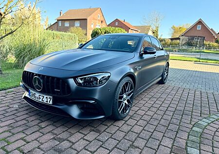 Mercedes-Benz E 63 AMG FINAL EDITION Keramik