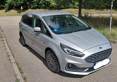 Ford S-Max 2,0 EcoBlue 140kW 4x4 ST-Line Auto ST-Line