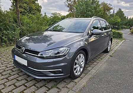 VW Golf Volkswagen Variant Highline R-Line ACC Garantie 8fach
