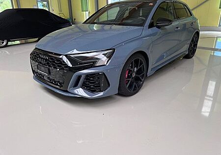 Audi RS3 2.5 TFSI S tronic quattro Sportback -