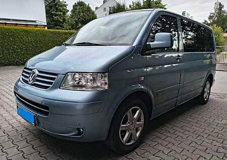 VW T5 Multivan Volkswagen Atlantis