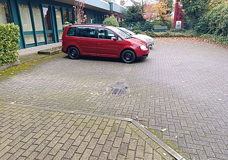 VW Touran Volkswagen 1.4 TSI Highline Highline