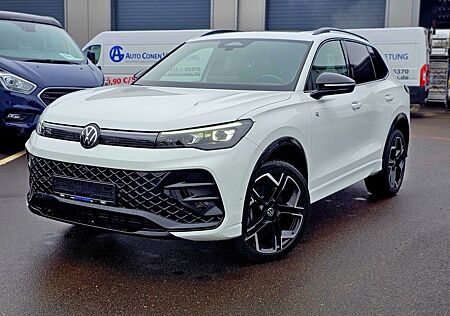VW Tiguan Volkswagen 2.0 TDI 4MOTION DSG R-Line IQ.Drive AHK