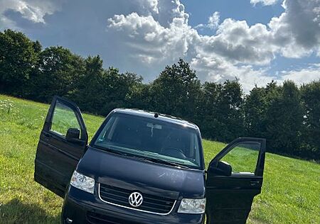 VW T5 Multivan Volkswagen Highline TÜV 04/27 Standheizung