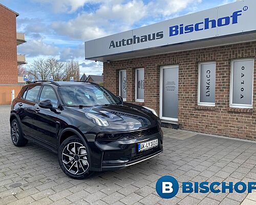 Lynk&Co 01 Core 1.5 TD PHEV 206 kW Navi Digitales Cockpi