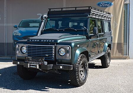 Land Rover Defender 110 Td4 Station Wagon SE