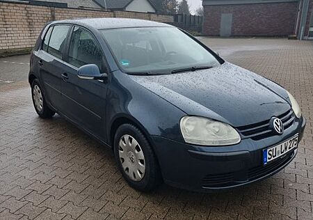 VW Golf Volkswagen V 1.6