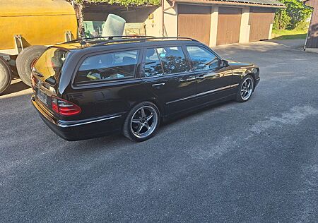Mercedes-Benz E 320 CDI T AVANTGARDE Avantgarde