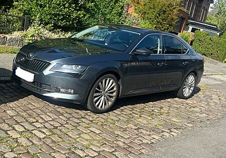 Skoda Superb 2.0 TDI SCR 140kW DSG Style Style