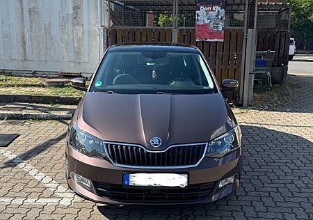 Skoda Fabia 1.2l TSI 81kW Joy Joy