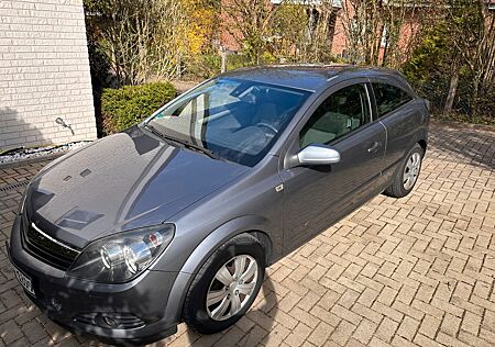 Opel Astra GTC 1.6 Twinport 77kW GTC