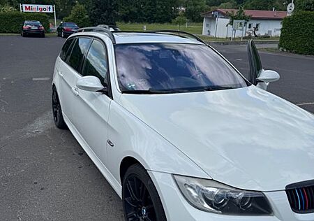 BMW 335d touring TÜV neu ahk pano mpaket