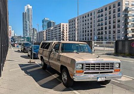 Dodge RAM Custom D250 Prospector Pickup Truck