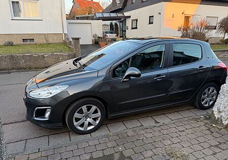 Peugeot 308 Tendance 120 VTi Tendance