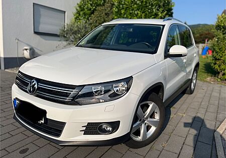 VW Tiguan Volkswagen 2.0 TDI BlueMotion Tech Sport & Style