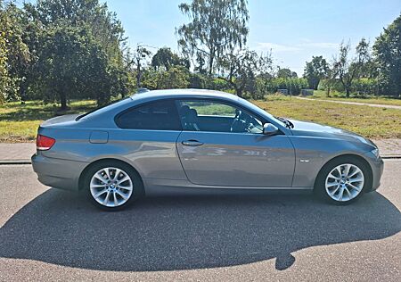 BMW 320d Coupé - E92