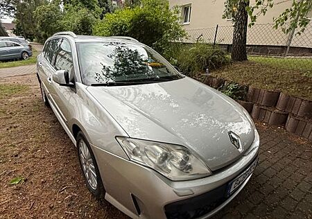 Renault Laguna Grandtour Dynamique 2.0 dCi FAP AT 11...