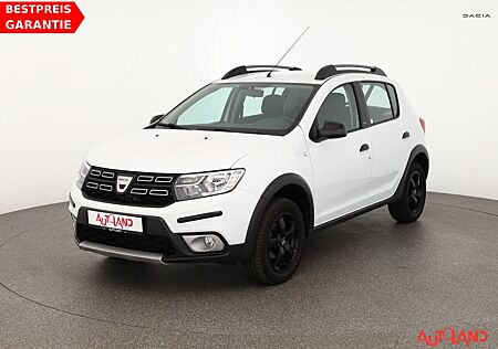 Dacia Sandero Stepway TCe 90 Celebration PDC Navi Alu