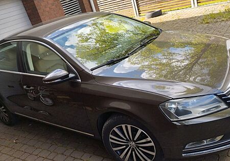 VW Passat Volkswagen B7 Comfortline PDC Keyless Leder El Sitze