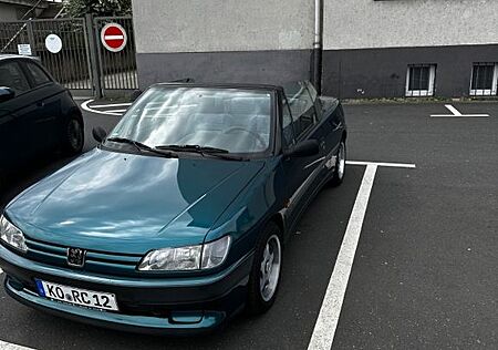 Peugeot 306 Cabrio, nur 97.000 km