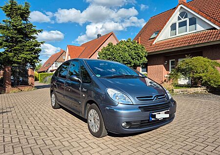Citroën Xsara Picasso 2.0 16V Exclusive Autom. Exclusive