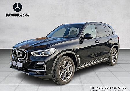 BMW X5 3.0 d xDrive xLine 7 Sitze*AHK*Pano*Head Up*