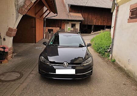 VW Golf Volkswagen 1.6 TDI DSG Comfortline Variant *AHK*