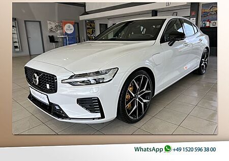 Volvo S60 T8 Polestar Engineered Recharge AWD B&W 360°